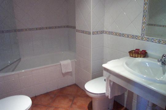 Hotel Calderon Cenes De La Vega Habitación foto